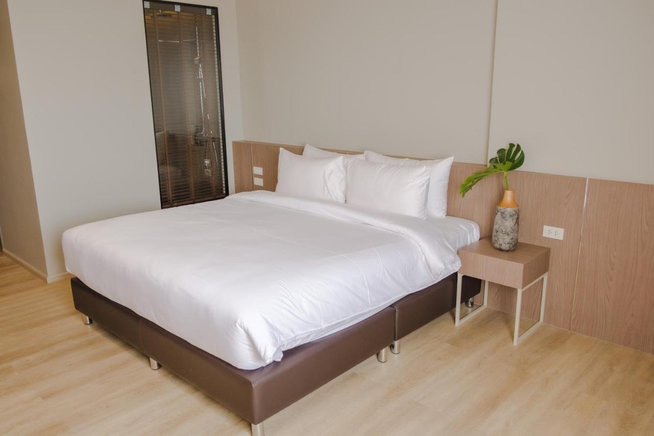The Rise Suites Hotel, Chiang Mai - Sha Extra Plus Exterior foto