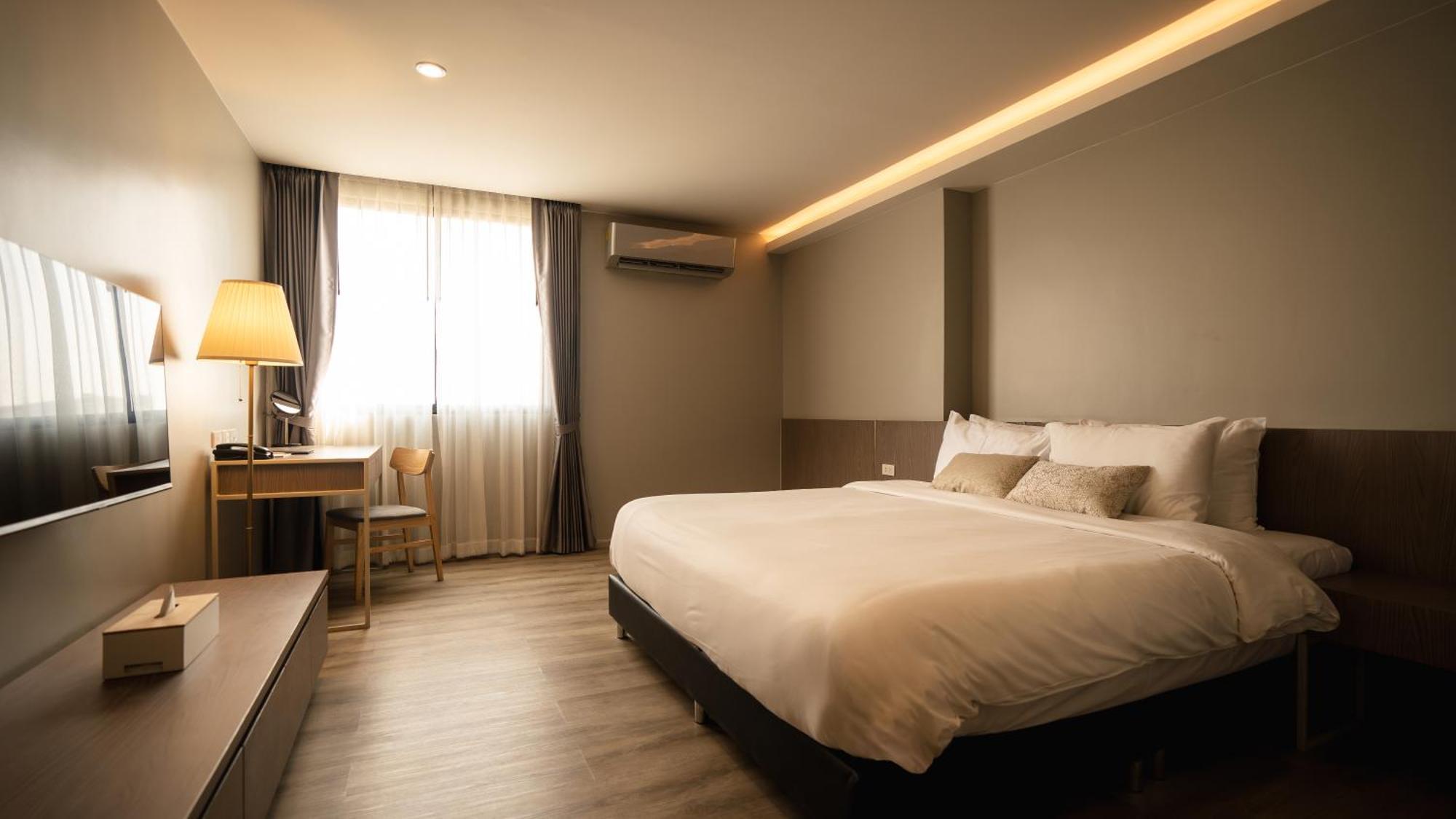 The Rise Suites Hotel, Chiang Mai - Sha Extra Plus Exterior foto